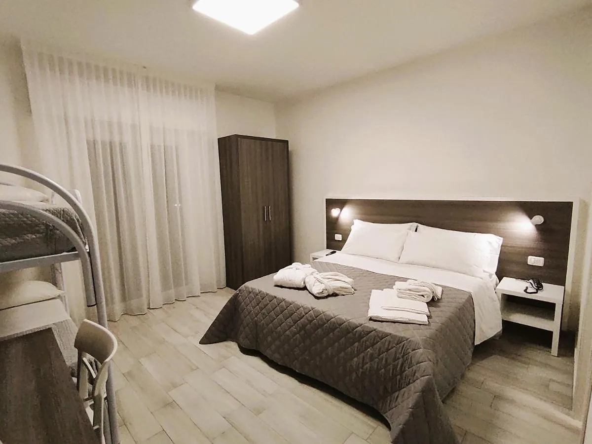 Hotel Gran San Bernardo Риччоне
